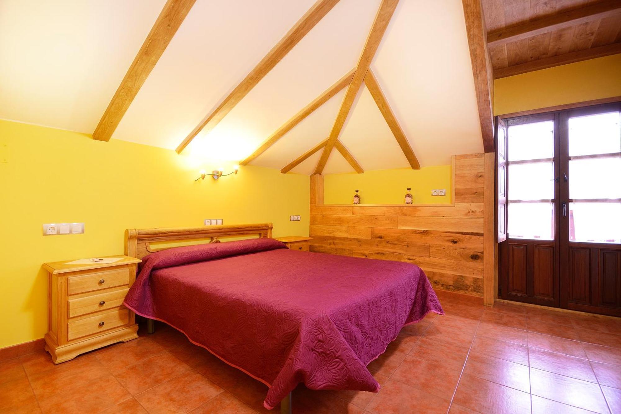 Posada Casa Rosalia Castro Urdiales Eksteriør billede